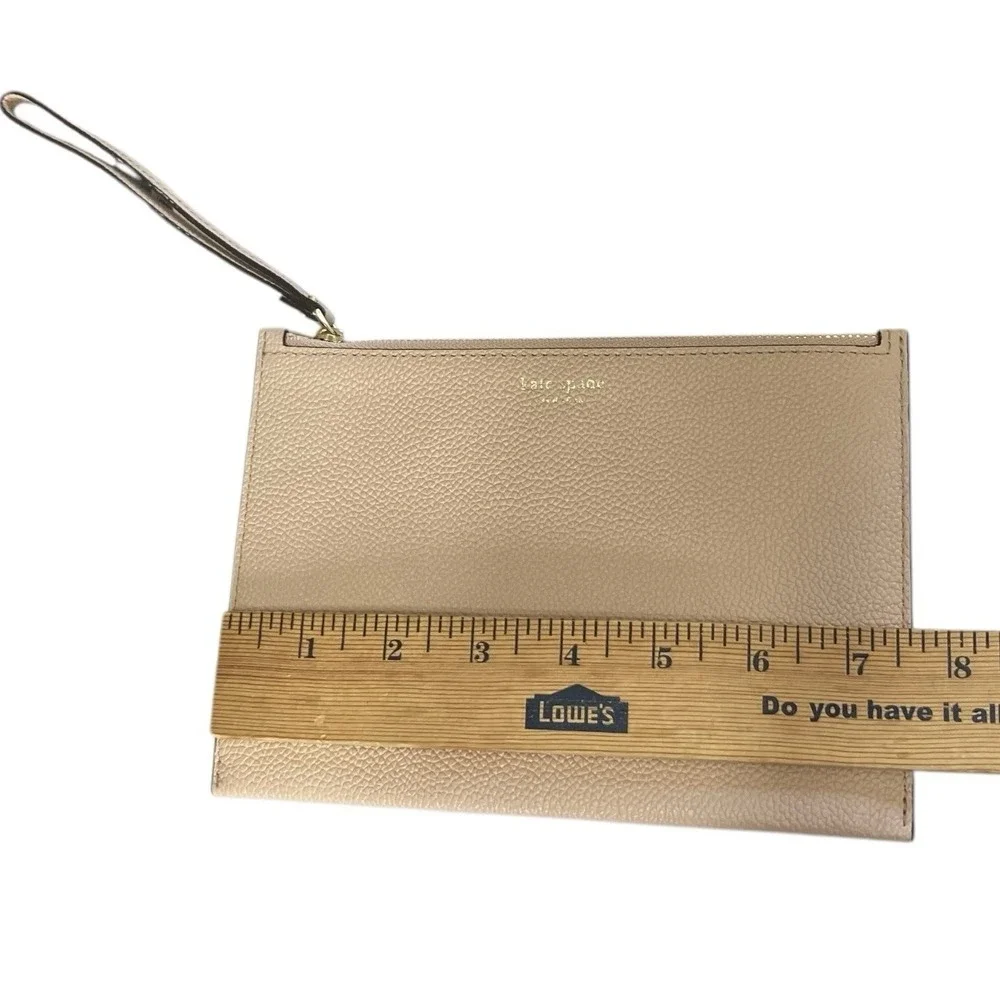 Kate Spade New‎ York Wristlet Clutch Pink Beige Leather Zip Top Purse Bag